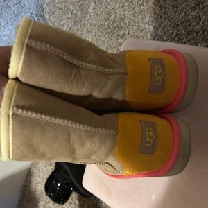 UGG size 6
